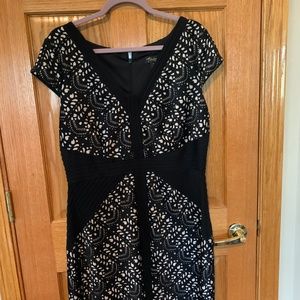short sleeve black dress
